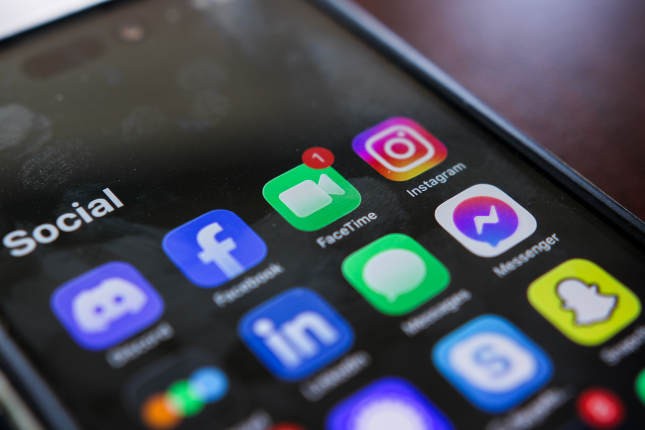 Bellingham Public Schools Joins National Lawsuit Against Social Media Giants Over Student Harm