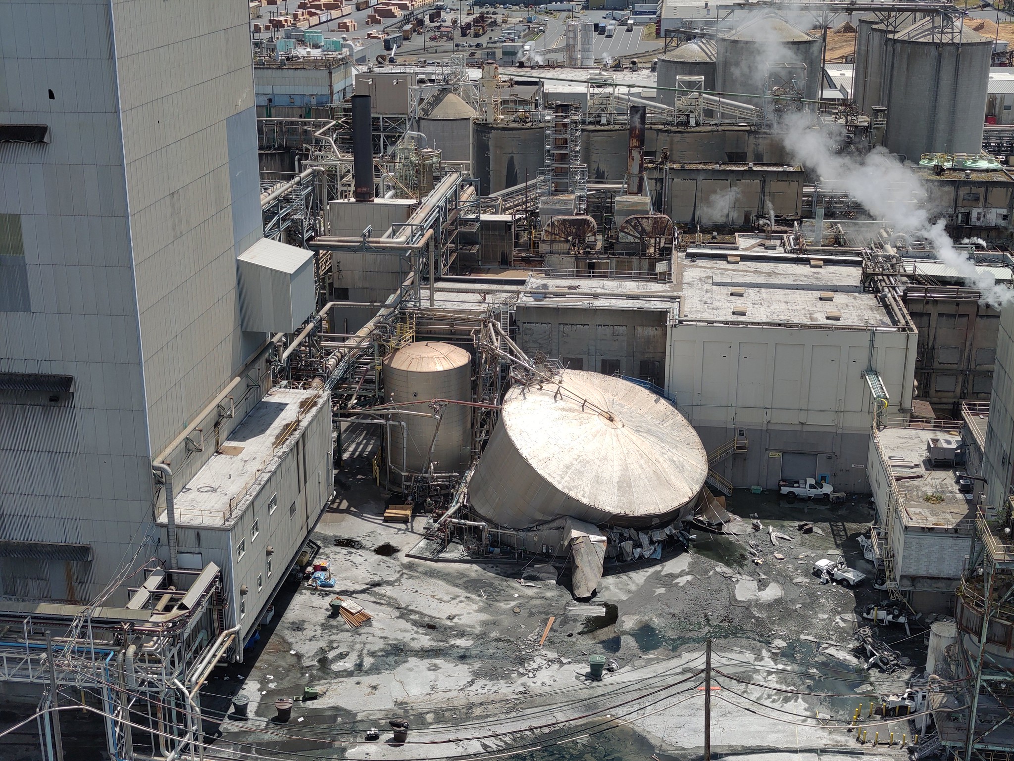 Washington Ecology Issues 35 Violations After Fatal Longview Paper Mill Tank Explosion